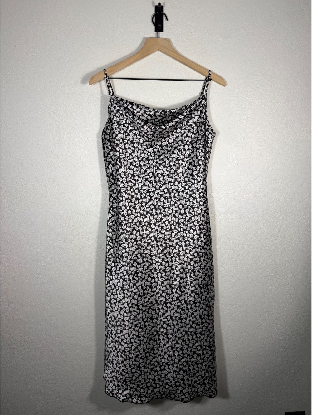 Bebe Vintage 90s Black White Floral Cowl Neck Slip Dress Size M